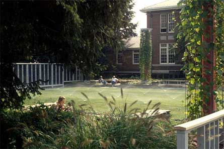 &copy; Dean Cardasis