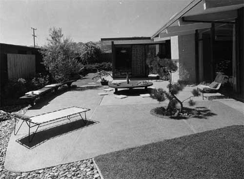 &copy; Royston Hanamoto Alley & Abey